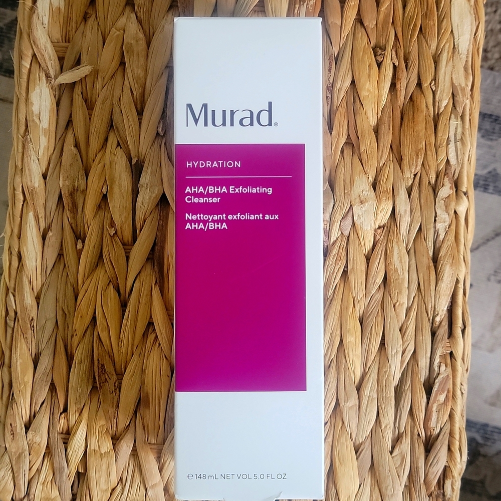 NEW Murad Hydration AHA/BHA Exfoliating Cleanser